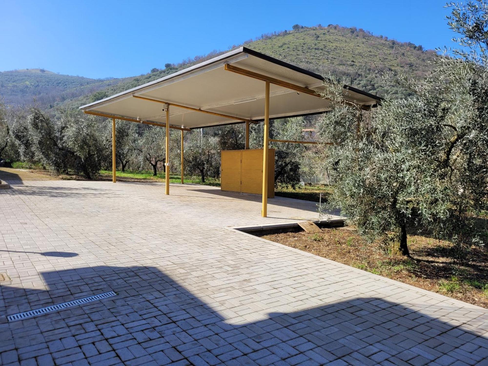 Alloggio Turistico Magnifico Alessandro Valle Bernardo 04025 Lenola Lt Cir 19063 Nei Pressi Di 04022 Fondi Lt Екстериор снимка